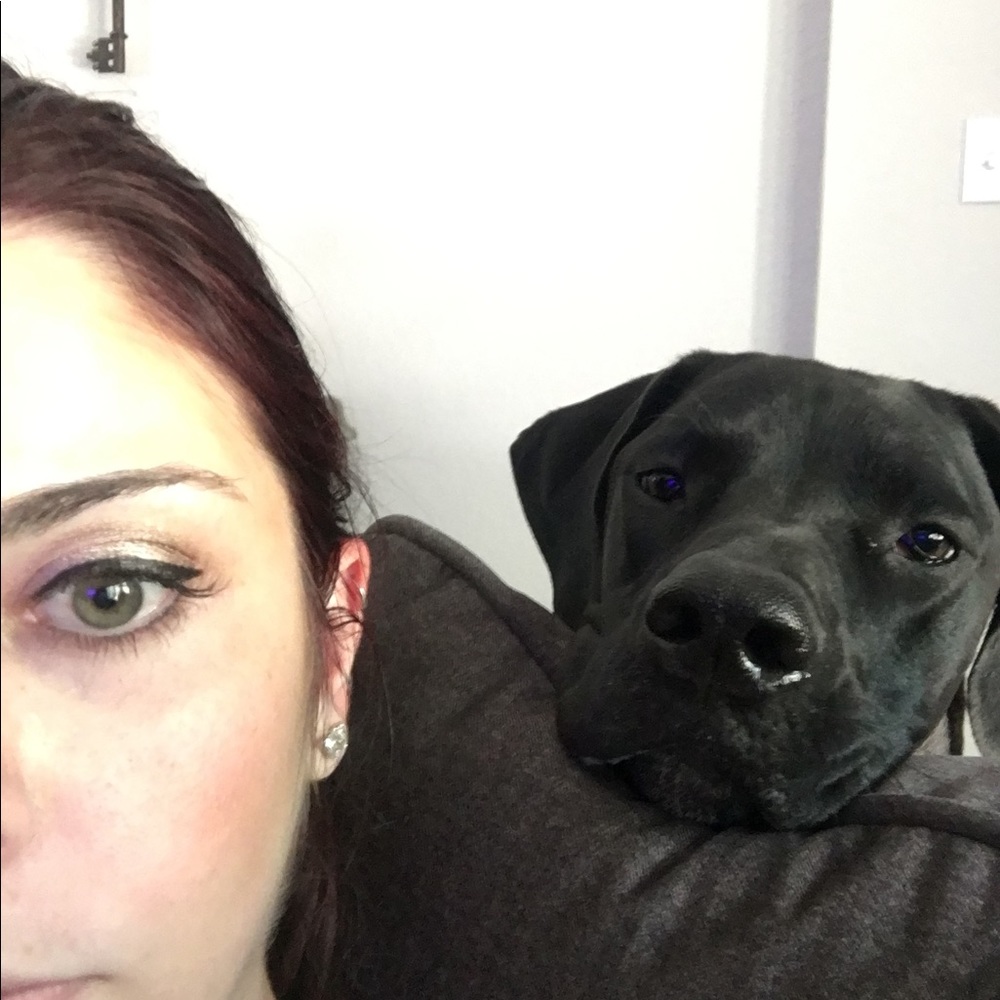 Meet your Posher, Courtney